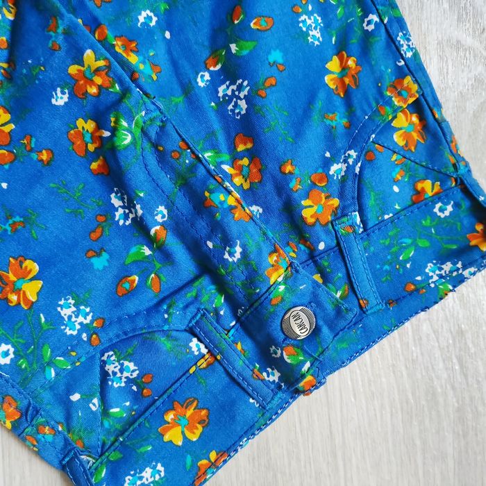 Штаны лосины Брюки на девочку 4-5 лет новые