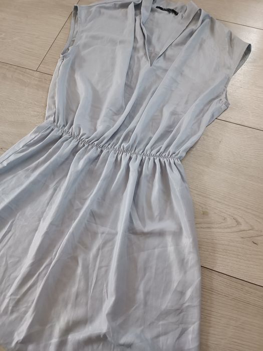 Sukienka narzutka Mohito r.34