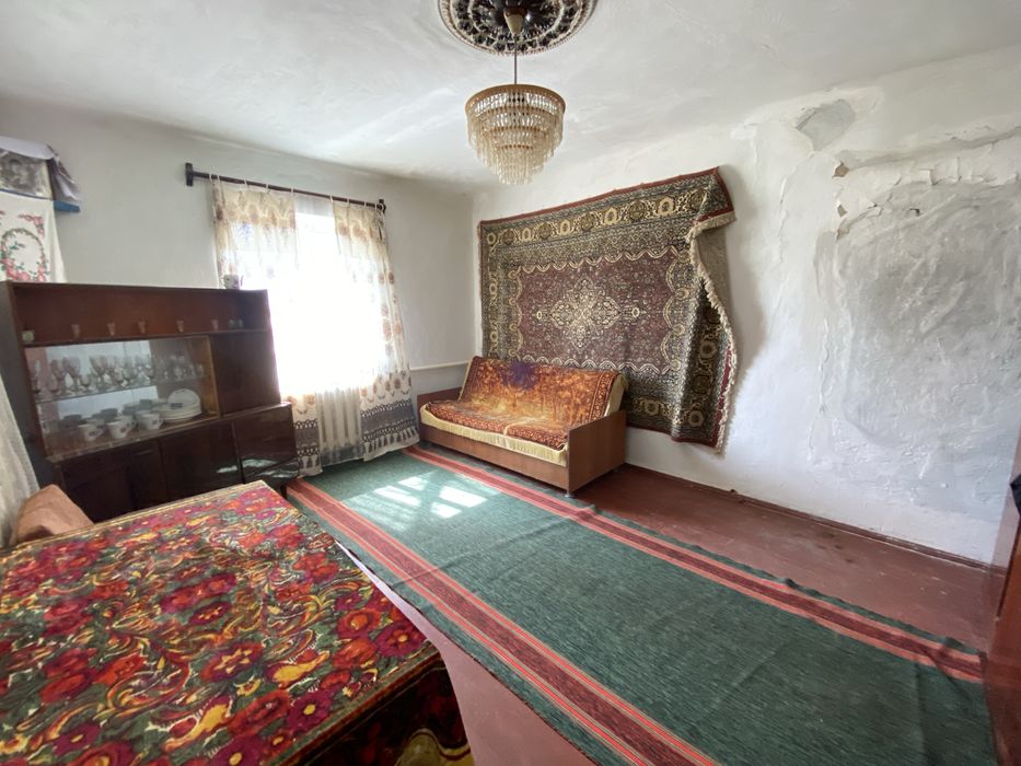 Продаж будинку зі зручностями с. Безугляки