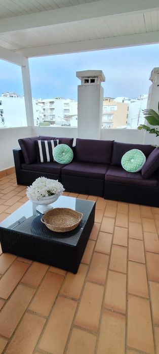 Sofá modular 6 peças em rattan sintético em preto