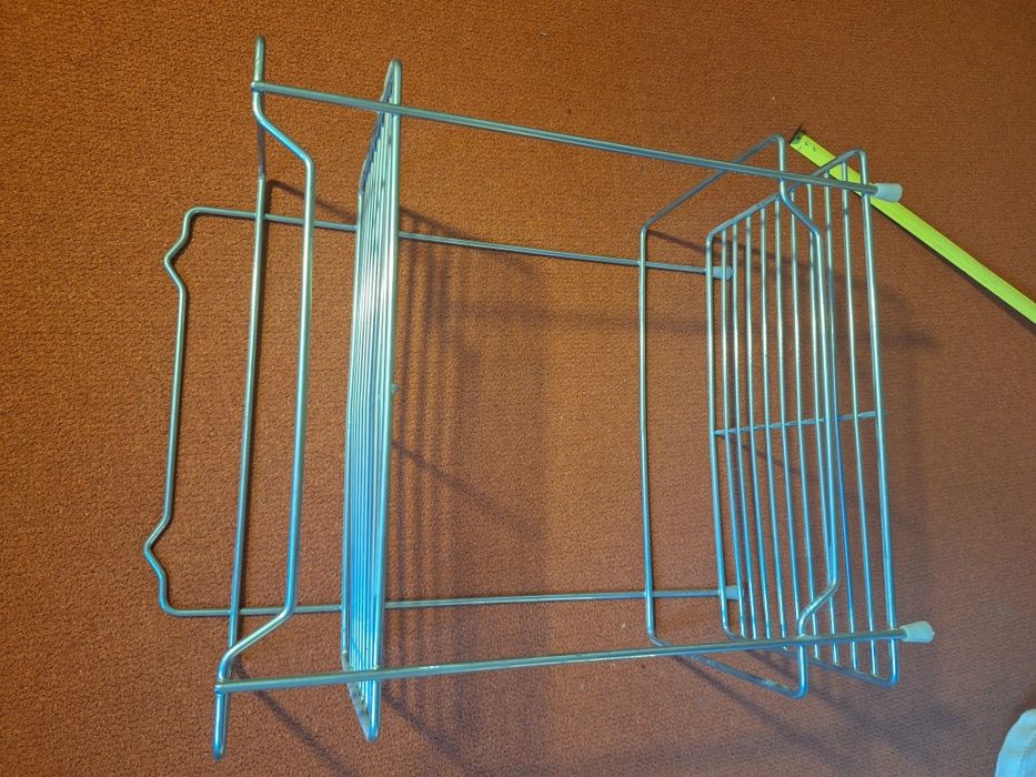 Металеві полички