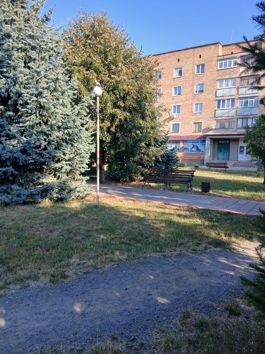 Продається 2х кімнатна квартира.Центр міста.