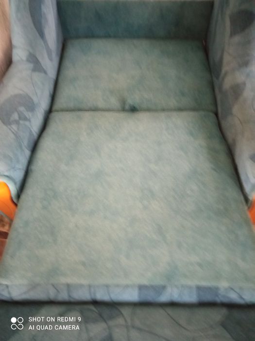 Продам розкладне крісло