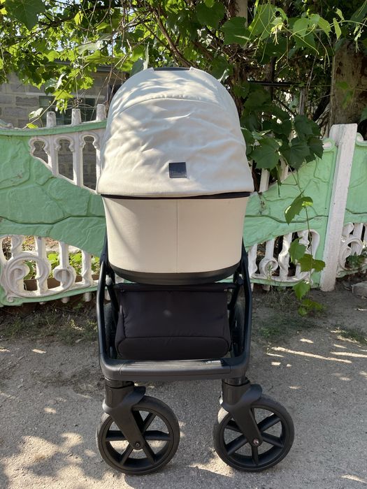 Дитячя коляска  ROAN liv 2в1