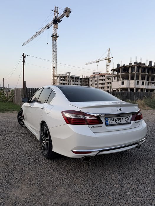 Honda Accord 9 Sport