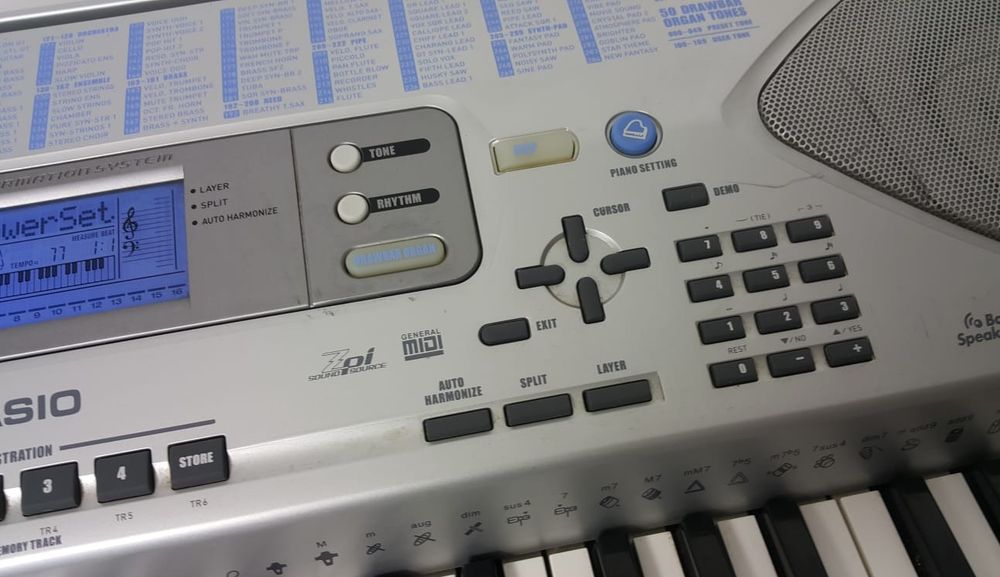 Keyboard Casio, Dynamiczna klawiatura, brzmienia z Casio MZ-200