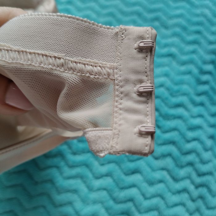 Biustonosz miękki damski 70L