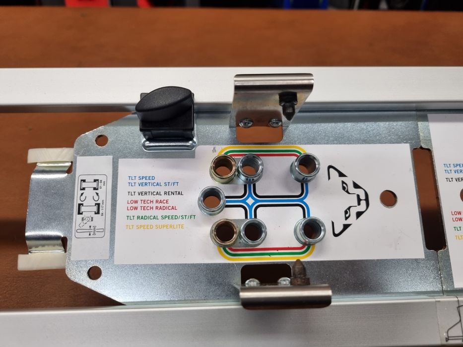 Szablon Look-Dynafit do montażu wiązań skitour