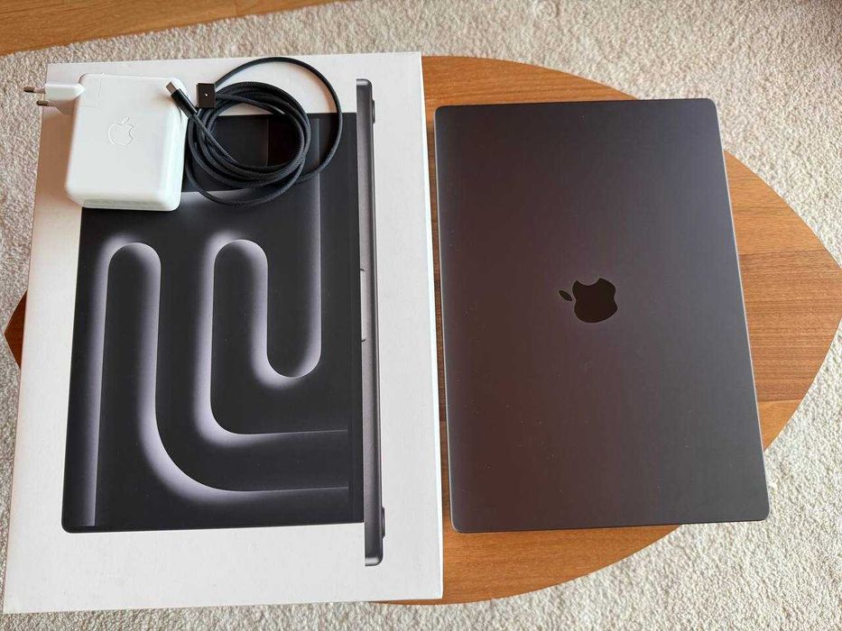 Macbook Pro M3 Max 16.2 1TB 36GB RAM