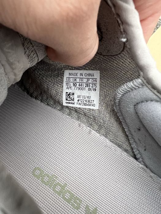 Adidas Yeezy Boost 350 V2 True Form buty sneakersy szare 45 1/3