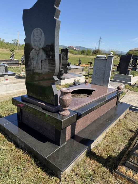 Догляд за могилами Мукачево та область, клінінг