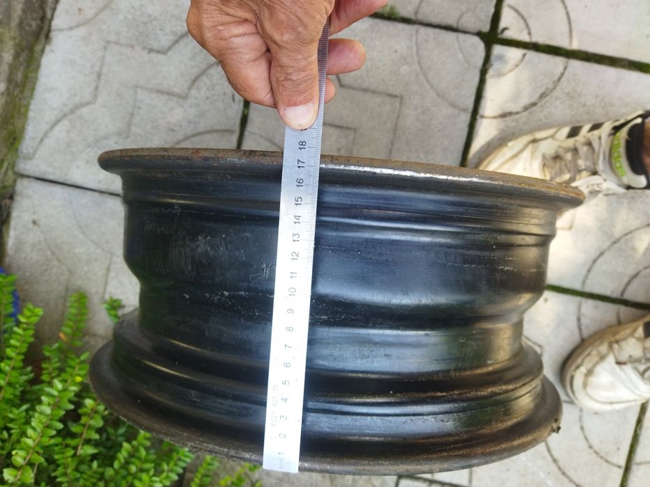 Продам диск r15 5/110 б.у