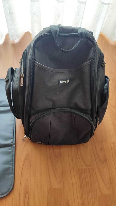 Mochila de bebé como nova