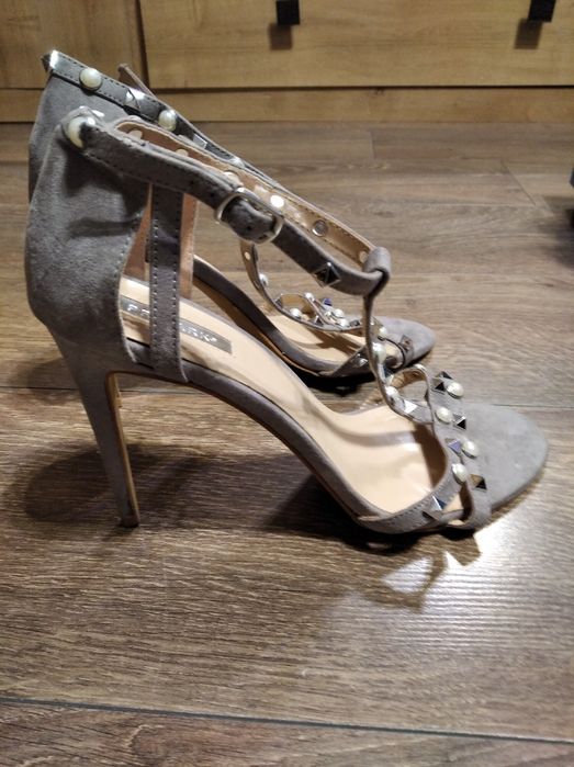 Buty Primark rozmiar UK 8 euro 42