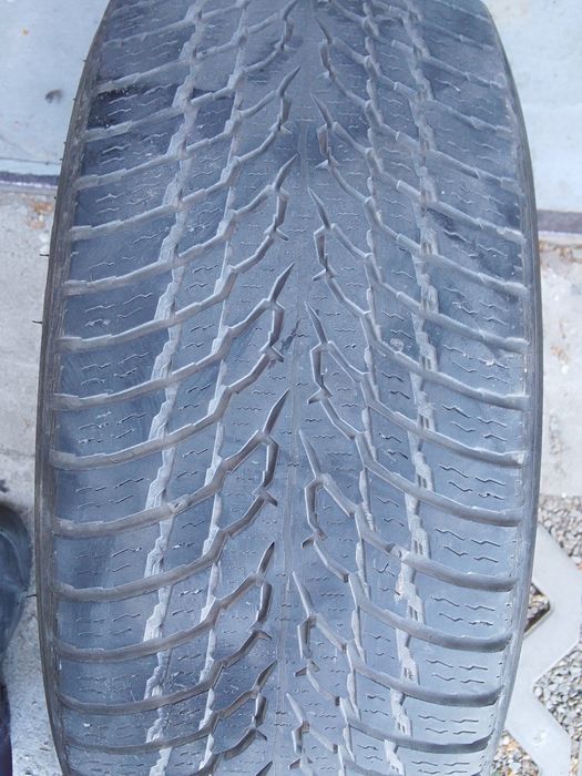 1 Opona zimowa 185/65r15 NOKIAN 2023r