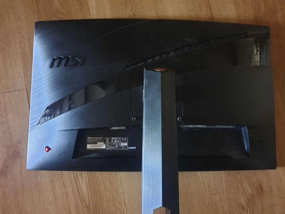 Monitor LED MSI Optix MAG271CR-030 27 "