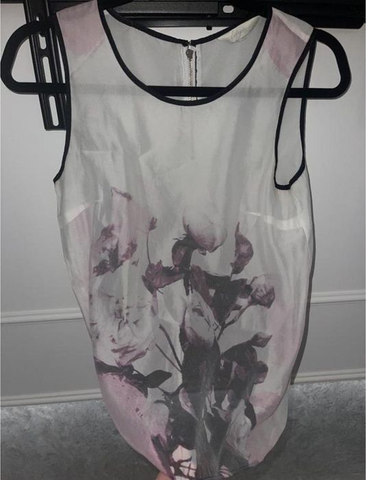 Продам Блузка Lily оригинал S