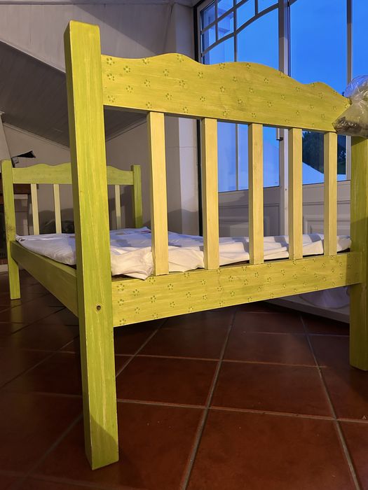 Conjunto quarto pintada à mão