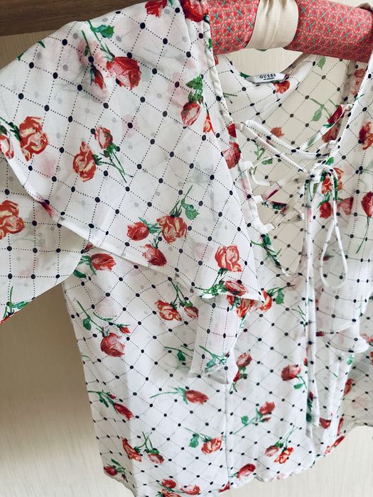 Блуза Guess розмір XS