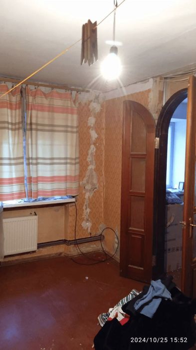 Продам 2-х-комнатную квартиру в центре Покотиловки