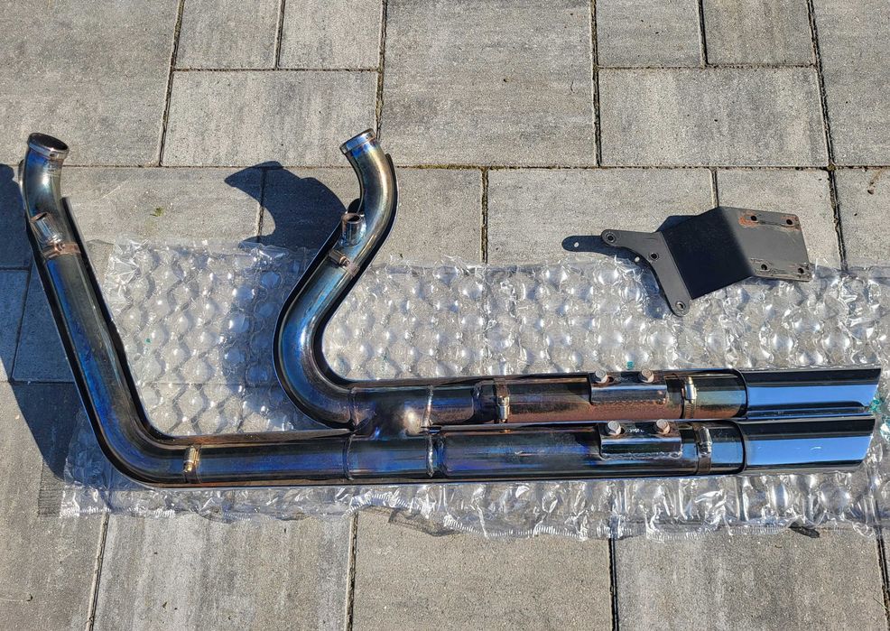 Harley Davidson Dyna Vance Hines wydech tłumik Python