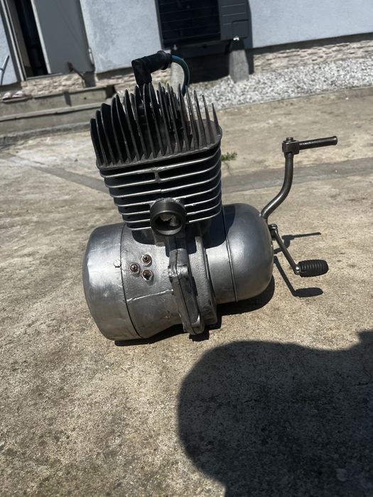 Sprzedam silnik od wsk