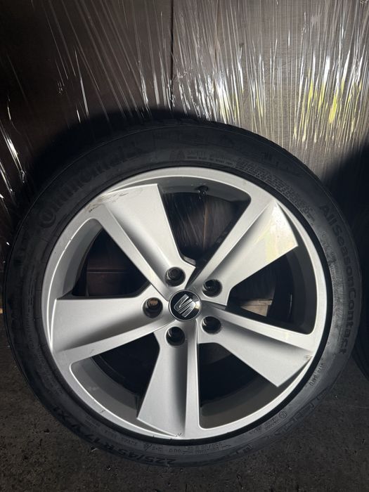 Jantes 17” Seat 5x112 com pneus