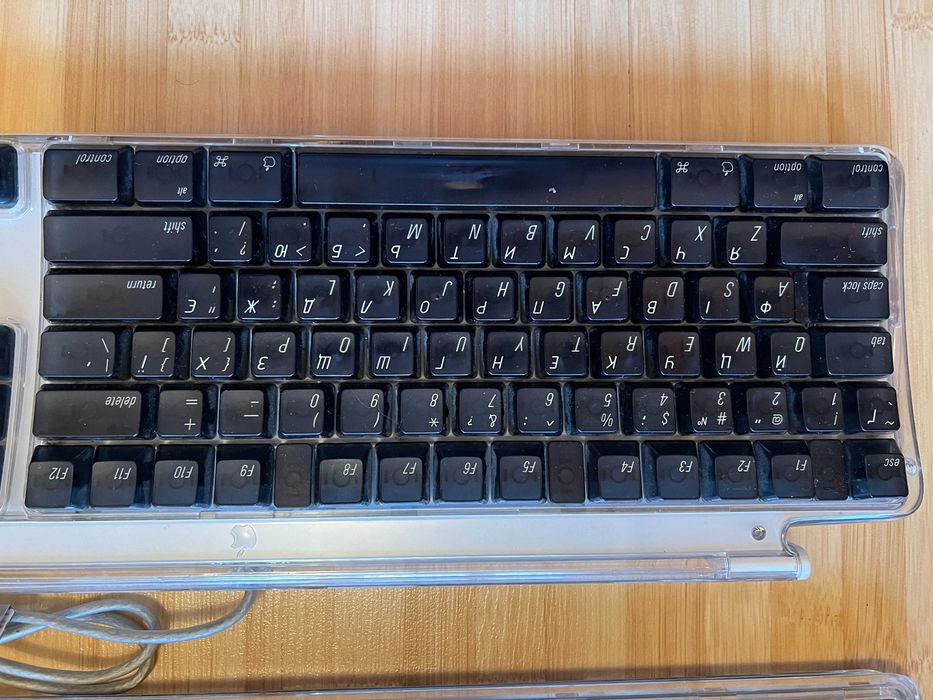 Ексклюзив. Apple Pro Keyboard Black M7803 USB, кирилиця, гарантія