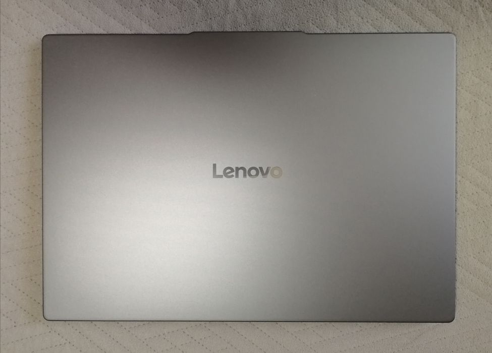 Ноутбук Lenovo IdeaPad Slim 5 16AKP10 (83HY0033RM) / AMD Ryzen AI 7 350 / RAM 32 ГБ / SSD 1 ТБ / Radeon 860M / тонкий алюмінієвий корпус