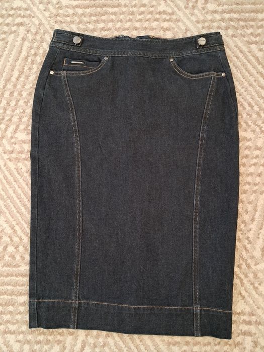 Спідниця на розмір с-м