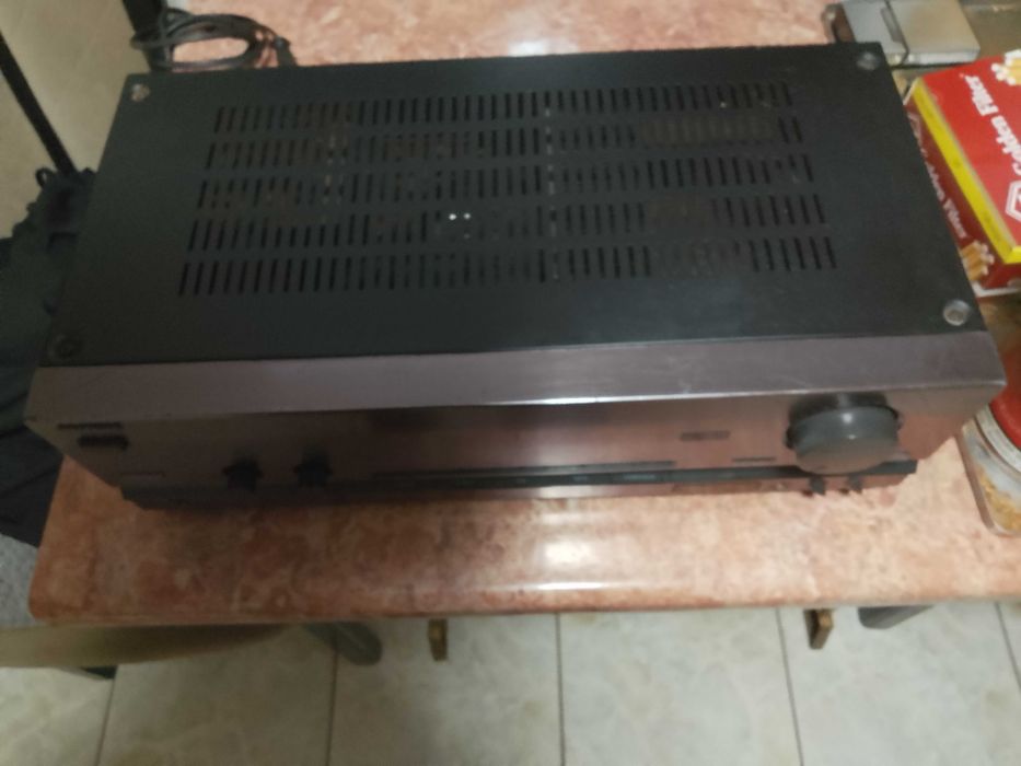 Wzmacniacz zintegrowany Soundwave A-1200. Stan dobry sprawny.