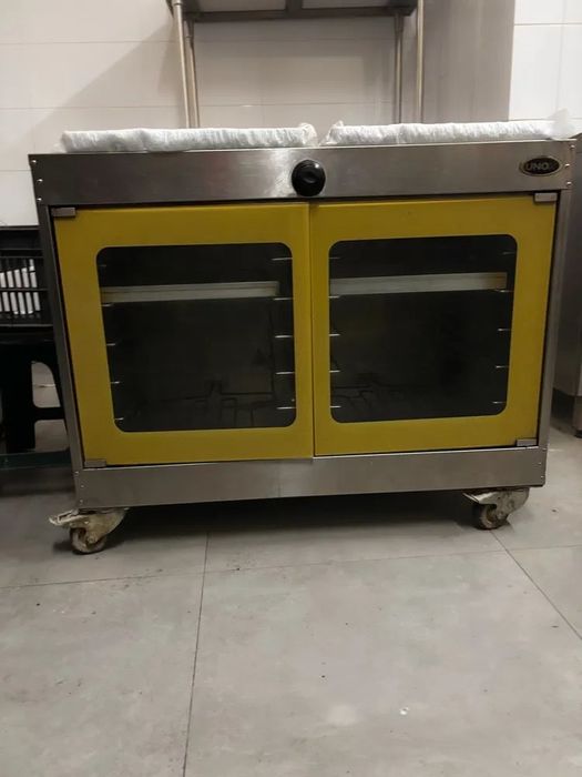 Garownia Unox XL 505