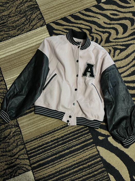 Бомбер на осінь…