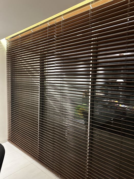 Venezianas automaticas com comando