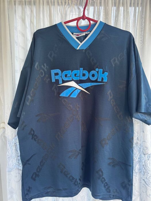 Вінтажна футболка Reebok джерсі