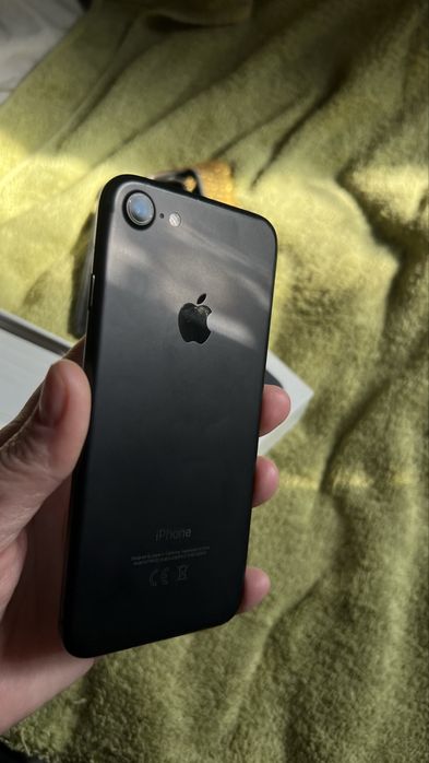 iPhone 7 Black (Neverlock) – Отличное состояние