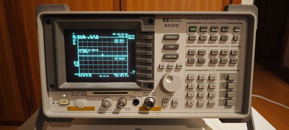 Analisador de Espectro HP8591E 9KHz~1.8GHz