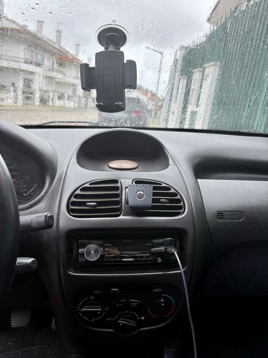 Peigeot 206 - 1.1 Xt