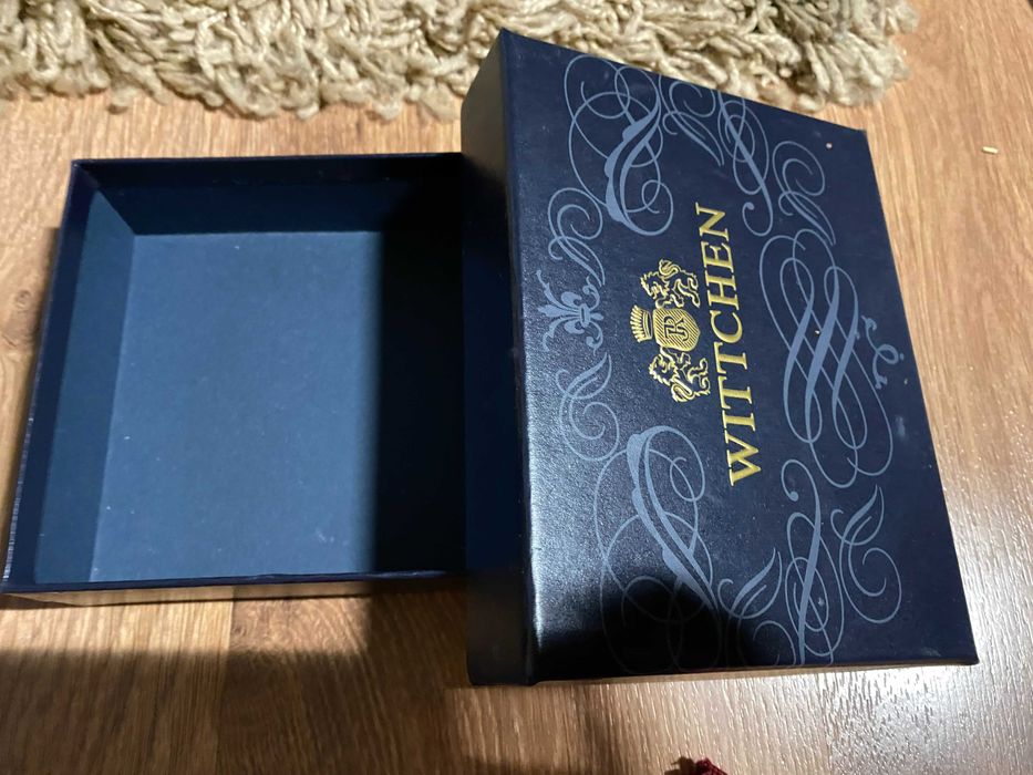 Коробка фирменная Wittchen.