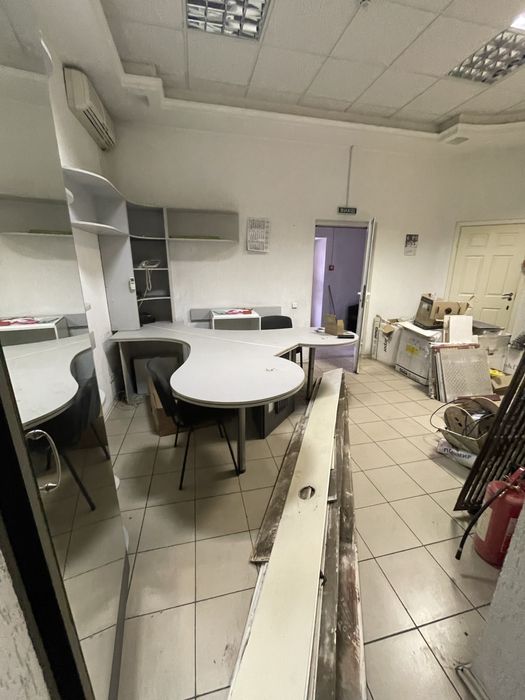 Продам помещение. Красная линия. Пр. Слобожанский( Правды)