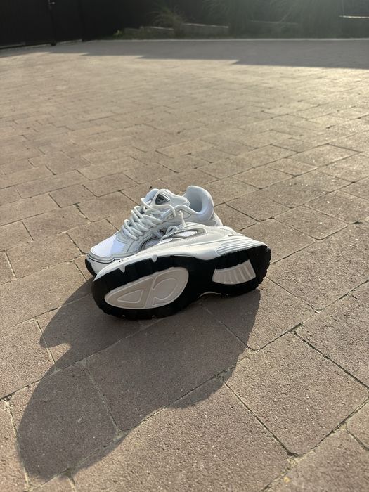 Кросівки dior b30