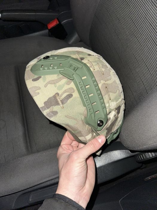 Шолом тактичний