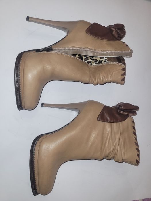 Демісезонні ботильйони. 39р.