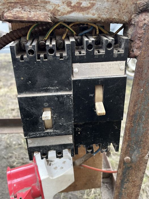 Продам конусний дровокол 5,5 КВт