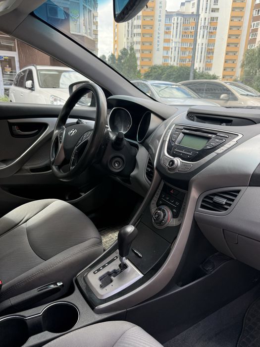 Hyundai Elantra, автомат
