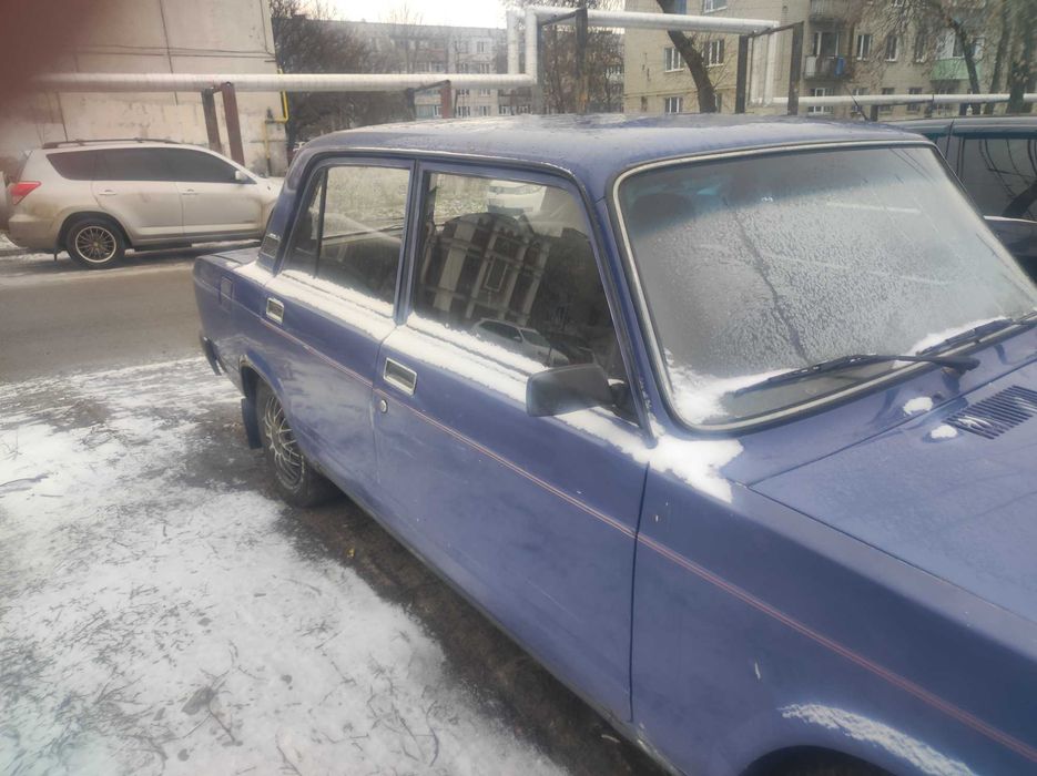 Продам авто ваз 2107
