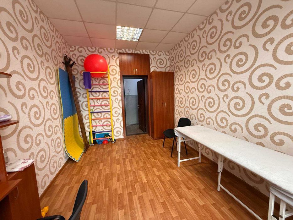 Оренда кабінету в центрі міста