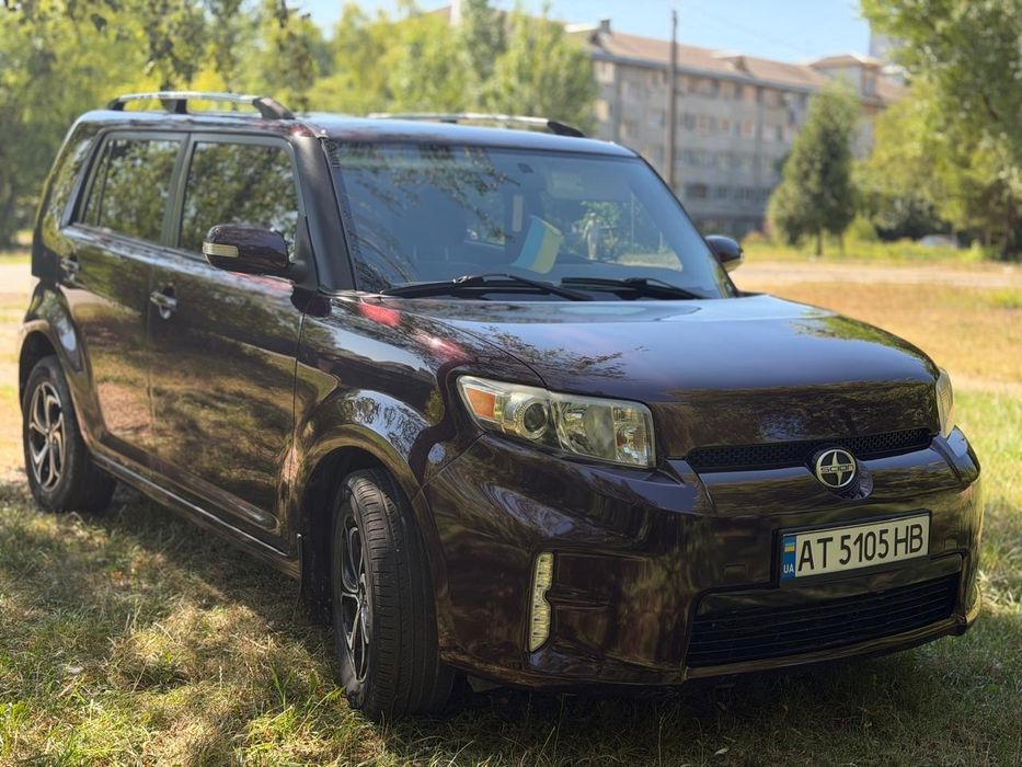 Просте,  надійне і одночасно  ексклюзивне авто від бренду Тойота з надійністю перевіреною часом від Кемрі 40