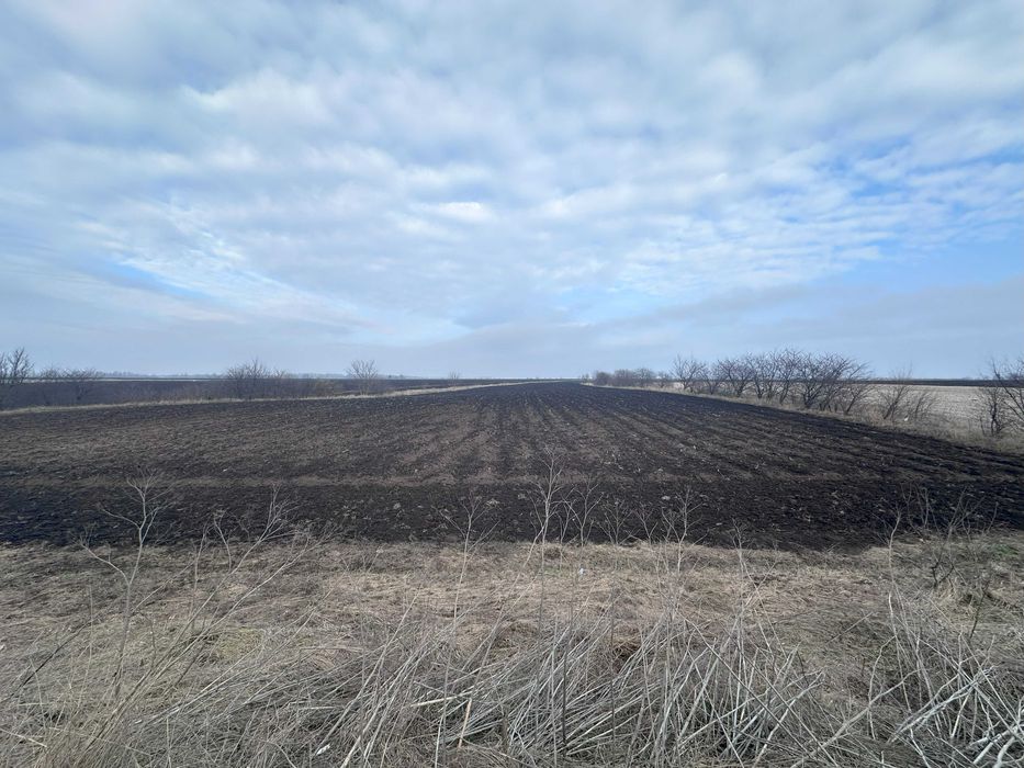 Продаж землі фасад Черкаського шосе (кільцева)