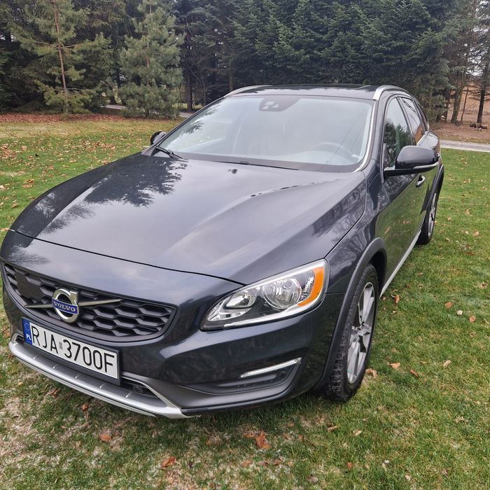 Volvo V60 Cross Country 2,5T 2015r